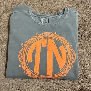 comfort colors tn crewneck!!